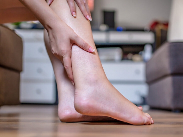 Pain in calf muscle of the woman 732x549 thumbnail 732x549