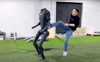 قویترین ربات انسان نمای جهان در چین ساخته شد!