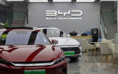برگزاری اولین نمایشگاه خودروهای برقی BYD در عربستان!