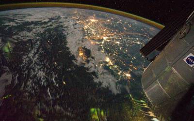 پیش بینی زمین لرزه با تصاویر رادار ماهواره‌ای