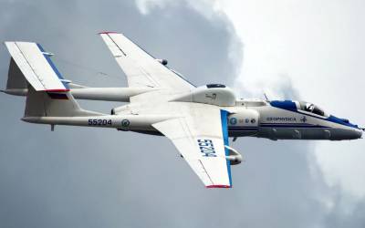 روسیه از هواپیمای جاسوسی شوروی در اوکراین استفاده می کند!