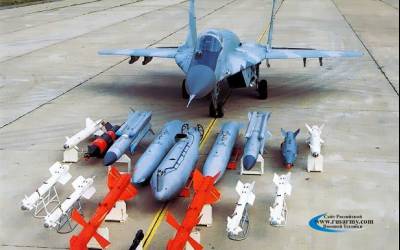 مقایسه فناوری جنگنده های F16 و MiG-29s