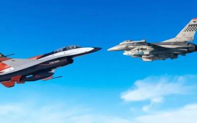 نبرد جنگنده بدون سرنشین VISTA X-62A با یک فروند F-16!