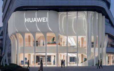 طراحی خیره کننده فروشگاه جدید هوآوی در شانگهای چین!
