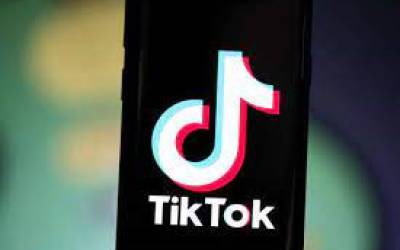 TikTok به کاربران در مورد هولوکاست آموزش می دهد.