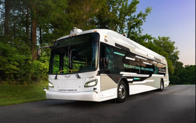 اتوبوس حمل و نقل خودران Xcelsior AV معرفی شد