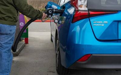  ممنوعیت خودروهای بنزینی  از سال ۲۰۳۰ به بعد در امریکا