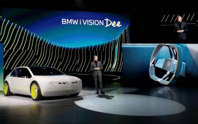 خودروی جدید سخنگوی BMW با قابلیت تغییر رنگ در رویداد CES2023