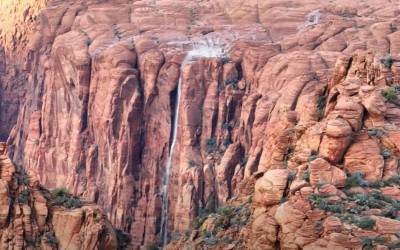 ویدئویی شگفت انگیز از آبشار معکوس در یوتا
